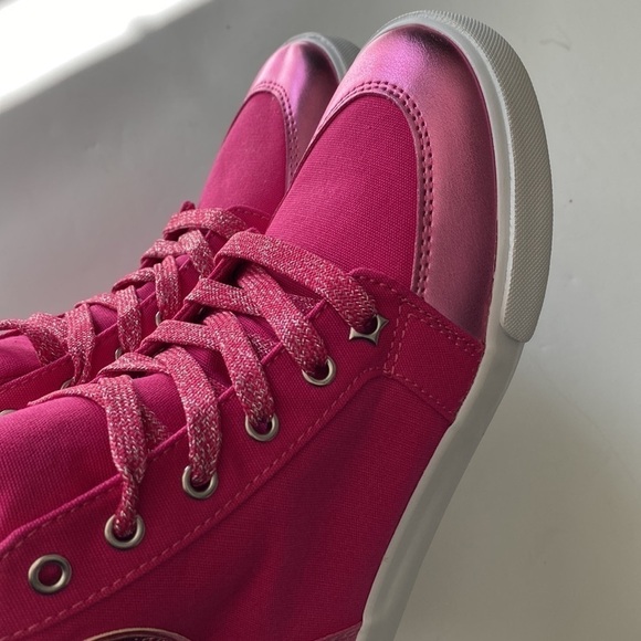 Gymboree Cosmic Club Pink High Tops Sneakers  Girls Size 2. Brand New - Picture 7 of 11